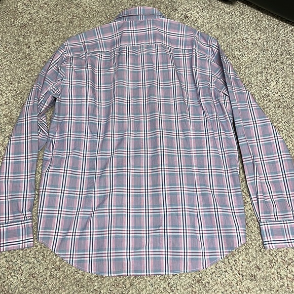 Like new Hugo boss dress shirt - Picture 10 of 10